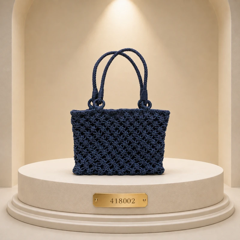 bolsa de mão com textura trançada 418002