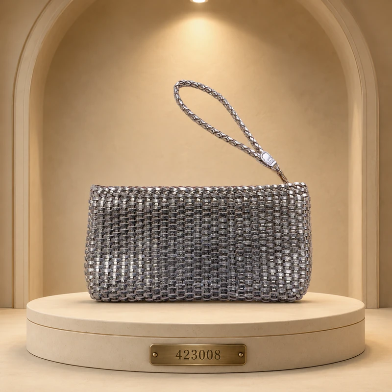 bolso con asa con textura de cuentas con cadena 423008